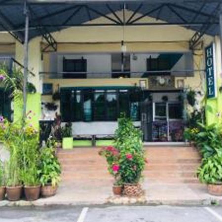 Oyo 90760 Lily Haven Hotel Tanah Rata Luaran gambar